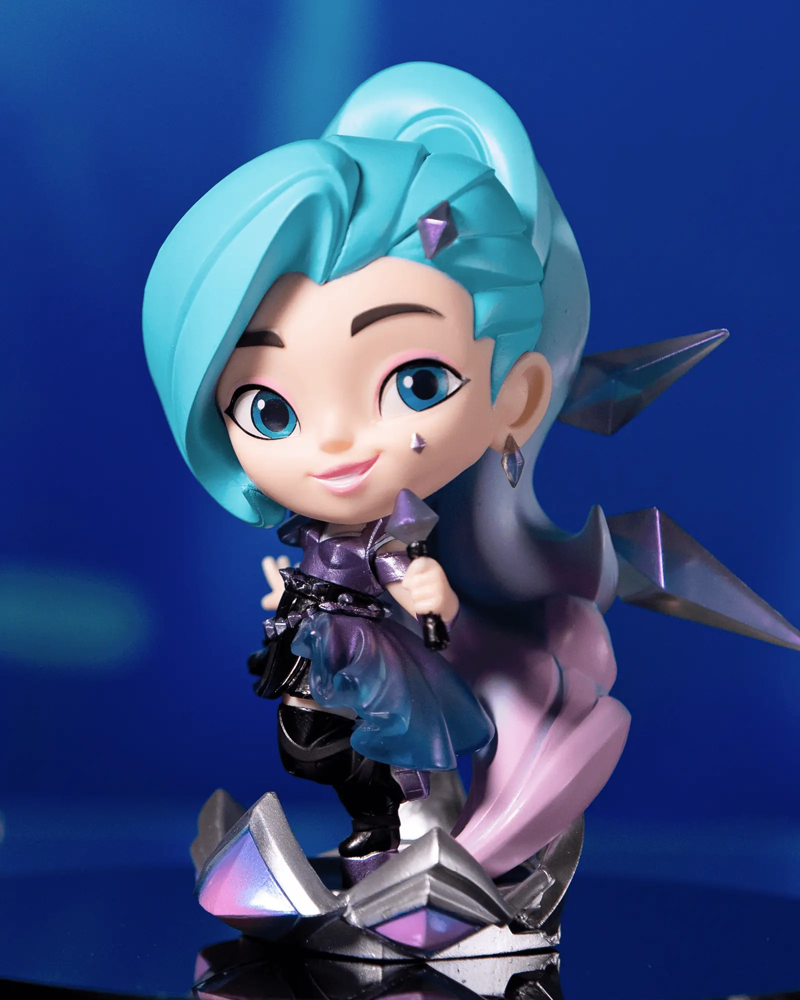 K/DA ALL OUT Seraphine Figure — Riot Games